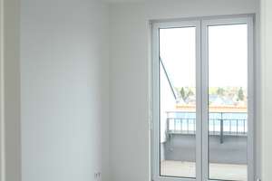 Licht, Luft & Freiheit: 3 Zimmer mit 2 Terrassen! – Grünauer Straße 28, 12524 Altglienicke, Berlin – Vorschaubild 18