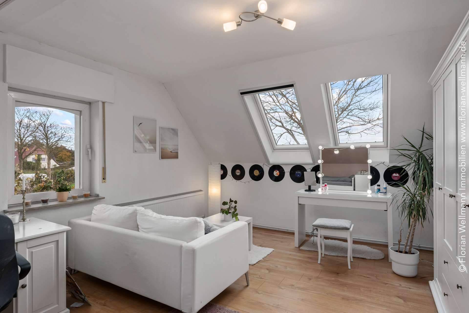 Immobilie in Twistringen - Twistringen | Attraktives Ein- bis Zweifamilienhaus mit historischem Charme und Doppelgarage auf gro - Bild 13