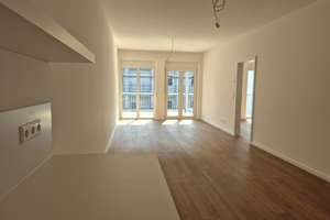 Schicke 2-Zimmer Wohnung im 2. OG mit Balkon in Pforzheim-Oststadt – Gymnasiumstraße 73, 75175 Oststadt, Pforzheim – Vorschaubild 1
