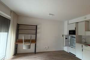 Großes 1-Zimmer-Apartment mit Balkon, Einbauküche und Aufzug in Erlangen – Paul-Gossen-Straße 117a, 91052 Rathenau, Erlangen – Vorschaubild 5