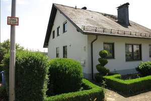 GROSSES HAUS....GROSSER GARTEN...und Einliegerwohnung – Die vollständige Adresse der Immobilie erhältst du vom Anbieter., 65232 Taunusstein – Vorschaubild 2