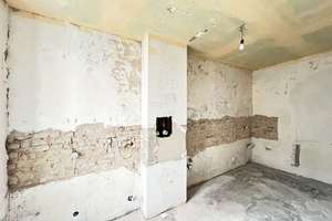 Friedrichshain: Bezugsfreie EG-Wohnung zum Selbstausbau mit stufenlosem Zugang – Die vollständige Adresse der Immobilie erhältst du vom Anbieter., 10247 Friedrichshain, Berlin – Vorschaubild 4
