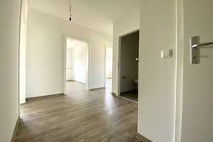 Renvovierte 3-Zimmer Wohnung *Aufzug vorhanden* – 44379 Kirchlinde, Dortmund – Vorschaubild 2