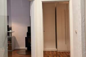 Einzigartige möblierte 3-Raum-Wohnung mit 15m²-Balkon im Hochparterre – Friedrich-Engels-Str. 66, 99086 Johannesvorstadt, Erfurt – Vorschaubild 2