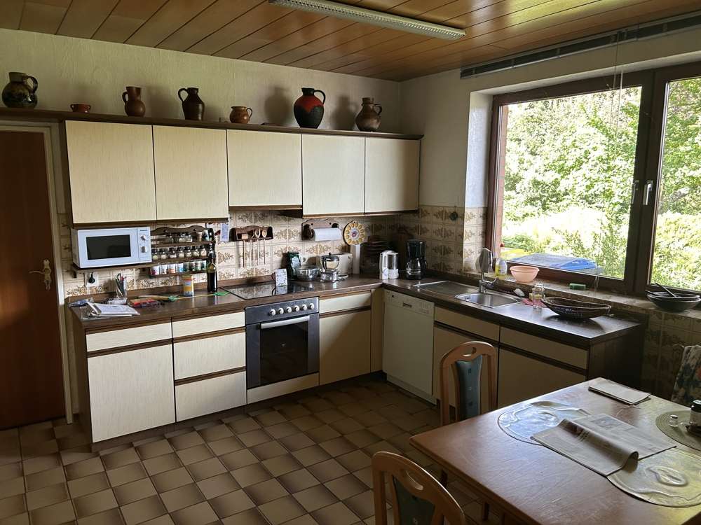 Immobilie in Dahlenburg - Wohnen oder Arbeiten ! Bungalow mit großem Grundstück und großer Lagerhalle mitten in Dahlenburg - Bild 6