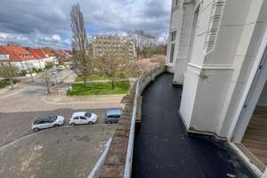 Traumhafte 4 Zimmer Wohnung mit Durchgangszimmer und großem Balkon am Martin Donandt Platz – Die vollständige Adresse der Immobilie erhältst du vom Anbieter., 27568 Mitte, Bremerhaven – Vorschaubild 10