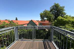 TOP! Modernisierte 2-Zimmerwohnung mit großer Terrasse nahe Biosphäre in Potsdam – Nedlitzer Straße 8d, 14469 Nauener Vorstadt, Potsdam – Vorschaubild 1