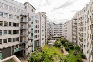 Temporary housing; fully furnished; modern and bright apartment in AAA location – Alte Jakobstr. 77A, 10179 Mitte (Ortsteil), Berlin – Vorschaubild 21