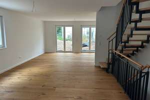 Moderne Neubau-Reihenhäuser in Bestlage – Stilvoll & Nachhaltig – Sofienstraße 21-25, 69168 Wiesloch – Vorschaubild 1