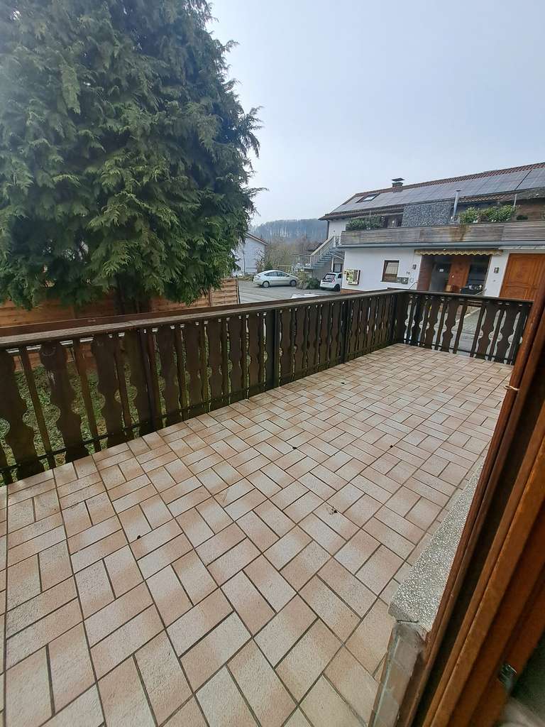 Immobilie in Fürth - ***Großzügiges Dreifamilienhaus ideal für Heimwerker*** - Bild 2