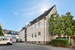 Attraktives Mehrfamilienhaus mit ca. 7,1 % Bruttorendite, großem Grundstück & Entwicklungspotenzial – Die vollständige Adresse der Immobilie erhältst du vom Anbieter., 45881 Schalke-Nord, Gelsenkirchen – Vorschaubild 3