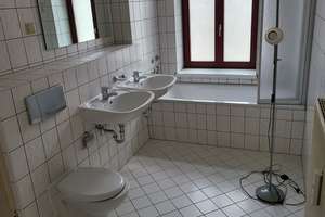 Großzügige 2-Zimmer mit Balkon, EBK, Wannenbad und Laminat in zentraler Lage! SP mgl. – Zietenstraße 81, 9130 Sonnenberg, Chemnitz – Vorschaubild 2