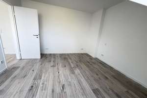 *Wunderschöne helle, top sanierte 3-Raum DG-Wohnung sucht Liebhaber*Flottenstraße – Flottenstraße 36, 40229 Eller, Düsseldorf – Vorschaubild 4