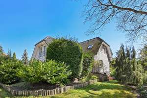 Elegantes Familienhaus in Berlin-Frohnau – Die vollständige Adresse der Immobilie erhältst du vom Anbieter., 13465 Frohnau, Berlin – Vorschaubild 21
