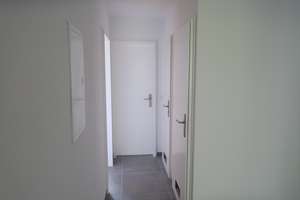 Alltagstaugliche 3-Zimmer-Wohnung mit Balkon in Obermenzing – Mooswiesenstraße 5, 81379 Obermenzing, München – Vorschaubild 18