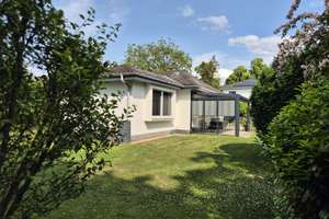 Ihr neues Zuhause in Steglitz/Zehlendorf
Bungalow mit Ausbaumöglichkeit und großem Grundstück