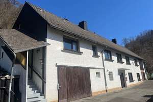  RESERVIERT / Ein Haus mit vielen Möglichkeiten! – Die vollständige Adresse der Immobilie erhältst du vom Anbieter., 59969 Hallenberg – Vorschaubild 2