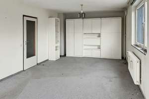 Renovierungsbedürftige 1,5 Zimmer-Wohnung in gepflegter Wohnanlage mit Loggia und Blick ins Grüne – Die vollständige Adresse der Immobilie erhältst du vom Anbieter., 23560 Moisling, Lübeck – Vorschaubild 4