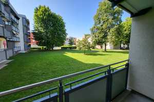 Schöne, modernisierte 3-Zimmerwohnung mit Loggia in der Hammerschmiede zu vermieten – Dr.-Schmelzing-Straße 68, 86169 Augsburg – Vorschaubild 2