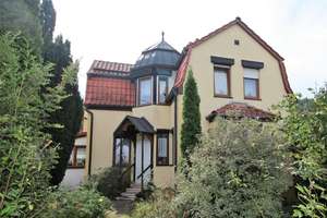 Charmantes Wohnhaus mit Nebengelass in Seebergen (Drei Gleichen) – Die vollständige Adresse der Immobilie erhältst du vom Anbieter., 99869 Seebergen – Vorschaubild 1