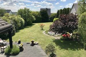 Familienidyll mit sonnigem Garten und Fernblick in Gräfrath – Die vollständige Adresse der Immobilie erhältst du vom Anbieter., 42653 Gräfrath, Solingen – Vorschaubild 3