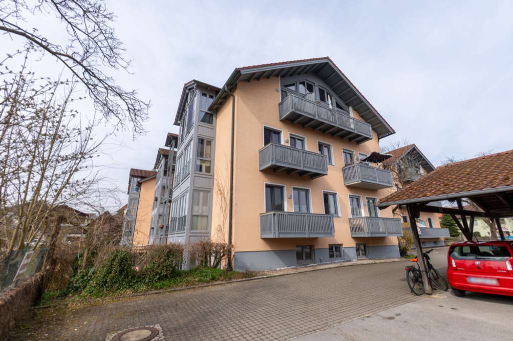 Immobilie in Edling - Ruhige und helle 1-Zimmer-Wohnung mit Terrasse und kleinem Garten - Bild 0
