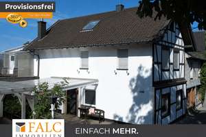 Großzügige Doppelhaushälfte mit Garten & Photovoltaik