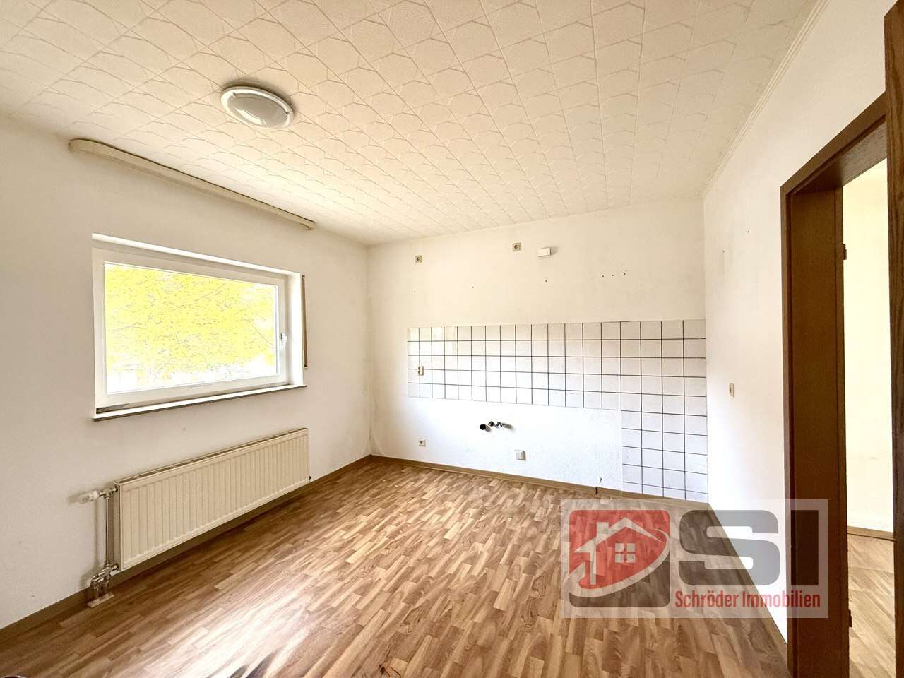 Mehrgenerationenhaus mit viel Platz und Extra-Gartengrundstück, Lahn Dill Kreis – Bild 3