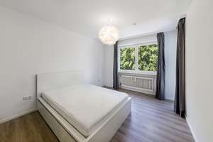 Ruhiges Wohnen am Herzogpark mit zwei Balkonen – Die vollständige Adresse der Immobilie erhältst du vom Anbieter., 81925 Herzogpark, München – Vorschaubild 7