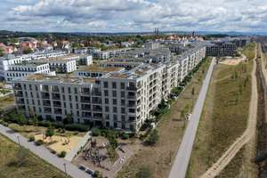 Großzügiges Wohnen in toller Lage – lichtdurchflutet, hochwertig und mit drei Außenbereichen – 93049 Westenviertel, Regensburg – Vorschaubild 2