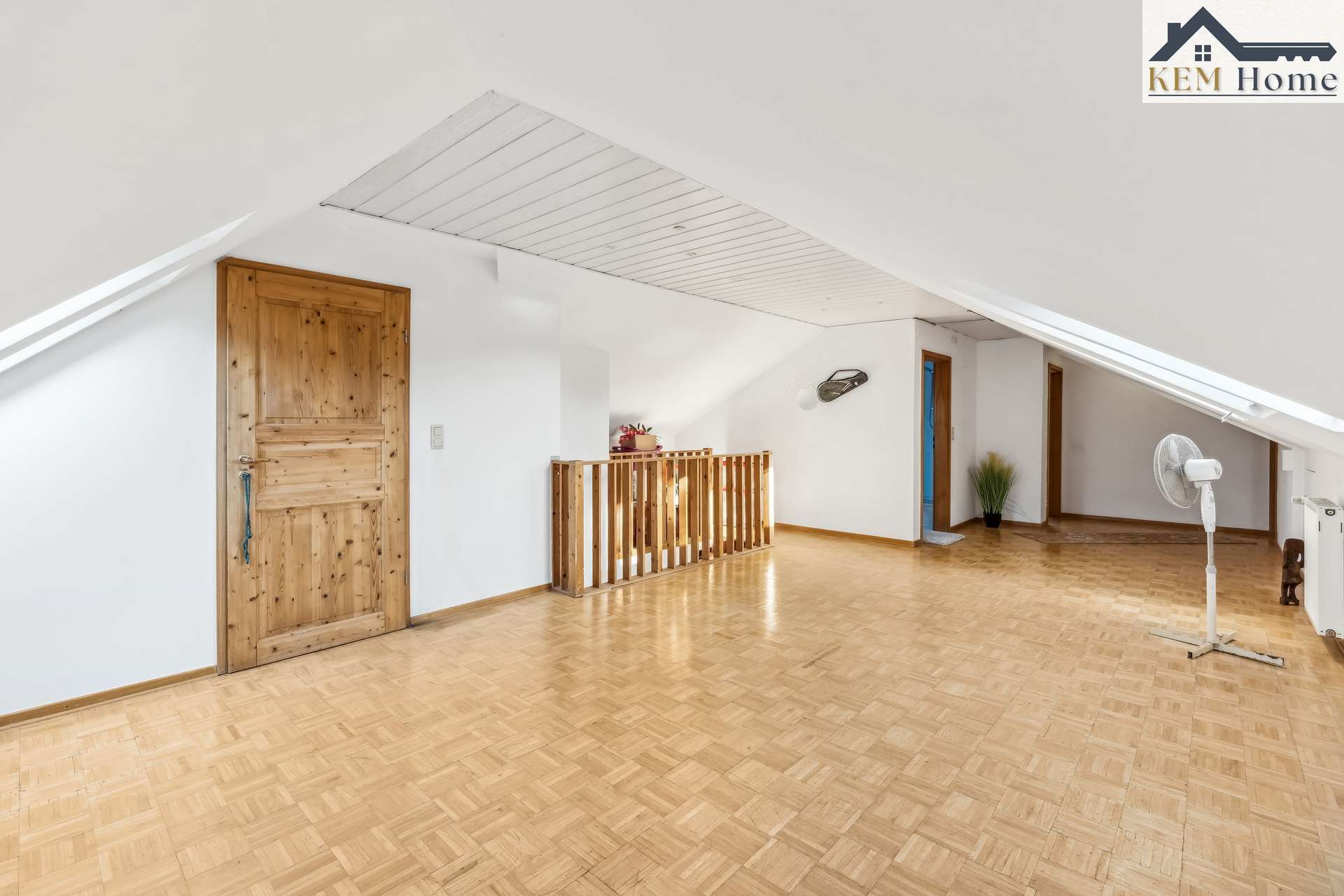 Immobilie in Stolzenau - Charmanter Bungalow in Toplage mit exklusivem Wellness-Hallenbad - Jetzt Kontakt aufnehmen - Bild 1