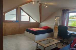 Einladendes Wohnkonzept: Einfamilienhaus mit vielfältigen Gestaltungsmöglichkeiten. – Augsburg (Kreis) – Vorschaubild 12