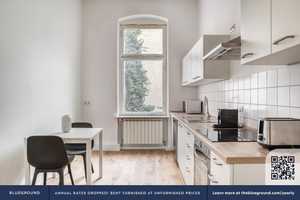 Elegante 2 Zimmer Wohnung in bester Lage Berlins. Hochwertig und luxuriös ausgestattet.  – Schönhauser Allee 85, 10439 Berlin – Vorschaubild 7