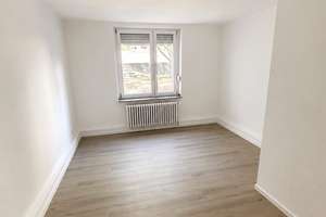 Schöne 5- Zimmerwohnung mit privatem Garten – Kyffhäuser Sr. 17, 41061 Gladbach, Mönchengladbach – Vorschaubild 5