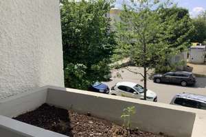schöne 3 Zimmer Wohnung mit Eßdiele und S/W Balkon – Karl-Witthalm-Str. 17, 81375 Neuhadern, München – Vorschaubild 4