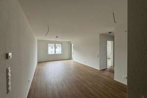 Lebendig wohnen im Simonsveedel Weidenpesch: 3-Zimmer-Wohnung mit Stellplatz und Blick ins Grüne