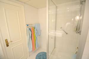 Maritim-Residenz: Wohnung mit Blick auf Strand / Ostsee – Die vollständige Adresse der Immobilie erhältst du vom Anbieter., 23570 Travemünde, Lübeck – Vorschaubild 9