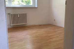 Große Drei Raumwohnung in Elmshorn – Eichenkamp 7, 25337 Elmshorn – Vorschaubild 3