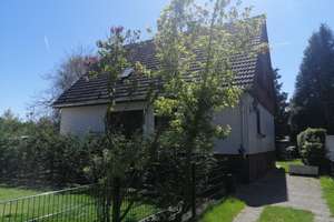 RESERVIERT Einfamilienhaus Massivhaus Einliegerwohnung ruhige Wohnlage Keller Garten – Die vollständige Adresse der Immobilie erhältst du vom Anbieter., 13503 Heiligensee, Berlin – Vorschaubild 2