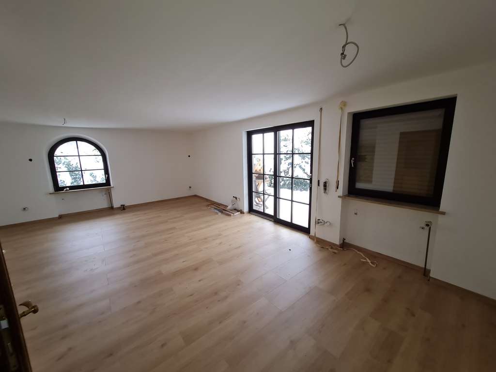 Immobilie in Breitengüßbach - Gepflegtes Einfamilienhaus mit Einliegerwohnung - Bild 3