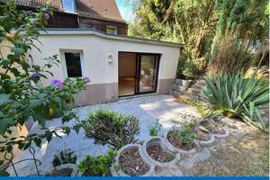 Single Wohnung mit Terrasse und Einbauküche
