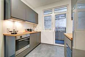 MÖBLIERT - ALTBAUCHARME - Gemütliche Wohnung mit Loggia – Die vollständige Adresse der Immobilie erhältst du vom Anbieter., 70176 Rosenberg, Stuttgart – Vorschaubild 9