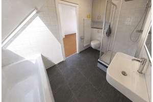 Charmante Maisonette-Wohnung mit großzügiger Dachterrasse mitten in Köln – Lübecker Straße 14, 50670 Neustadt/Nord, Köln – Vorschaubild 15