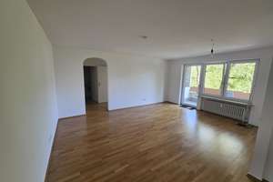 Helle, gepflegte 2-Zimmer-Wohnung mit Balkon und Einbauküche in Friedenheim - ab Oktober verfügbar – 80687 Friedenheim, München – Vorschaubild 4