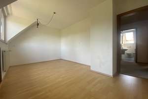 Reihenmittelhaus mit Garage, Wintergarten und Freischwimmbecken am Merklsteig zu verkaufen! – Die vollständige Adresse der Immobilie erhältst du vom Anbieter., 92637 Mooslohe, Weiden in der Oberpfalz – Vorschaubild 6