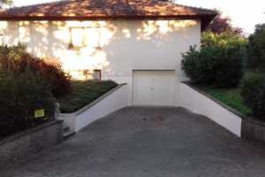 Bungalow in ruhiger Siedlungslage, Traumgrundstück und Fernblick – Deggendorf (Kreis) – Vorschaubild 1