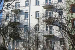 Schöne gemütliche 2 Zimmer Mietwohnung in gepflegtem Altbau am Auestadion