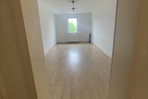 Charmante 2-Zimmer-Altbauwohnung im schönen Alt-Moosach unbefristet zu vermieten – Siegmund-Schacky-Straße XX, 80993 Alt-Moosach, München – Vorschaubild 2