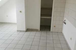 Schöne, helle Dachgeschoss-Wohnung – Die vollständige Adresse der Immobilie erhältst du vom Anbieter., 47829 Uerdingen, Krefeld – Vorschaubild 6
