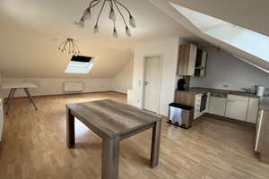 Helle 2-ZKB in Augsburg Hammerschmiede – 59m², EBK, Fernwärme – Aprikosenweg 3, 86169 Hammerschmiede, Augsburg – Vorschaubild 9